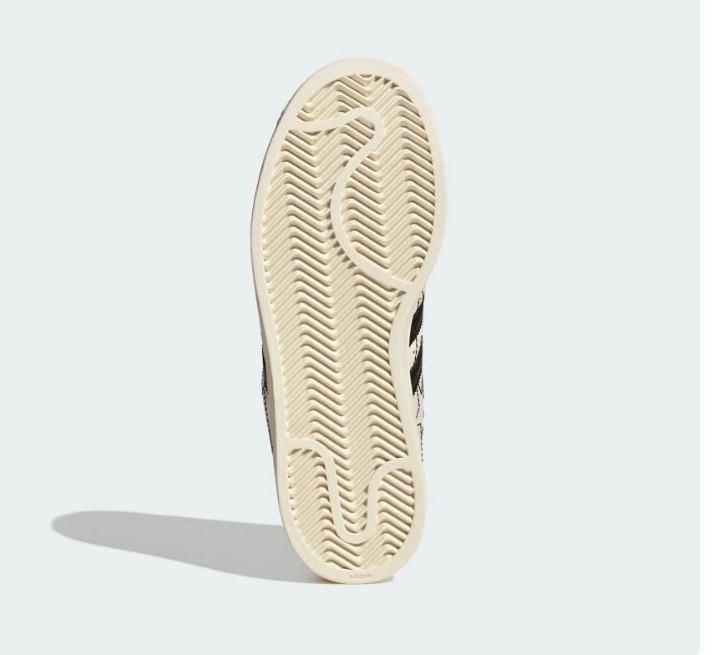 adidas Superstar Cream Sneakers with Black Stripes and Star Graphics