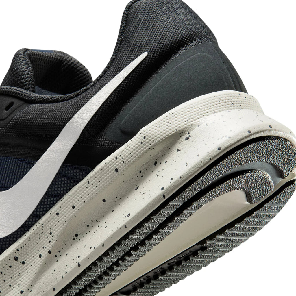 Nike Swift 3 Black Running Shoes with White Swoosh