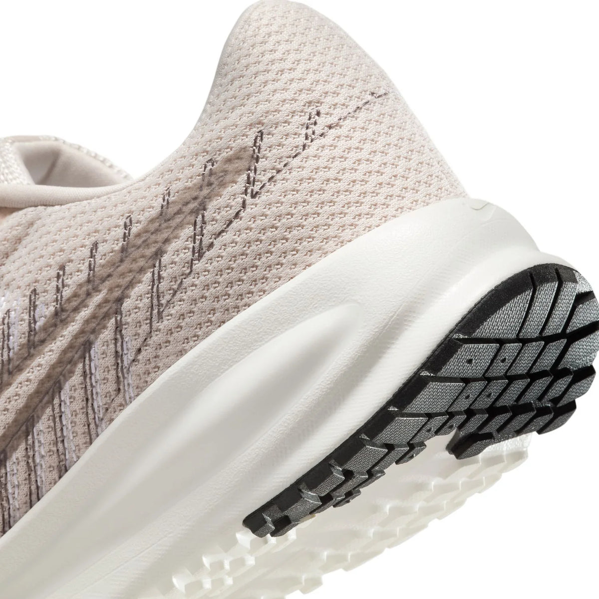 Nike Run Defy Light Beige Running Shoes