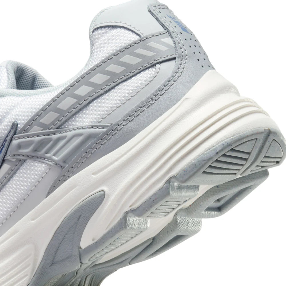 Nike Initiator White and Silver Sneakers with Blue Swoosh