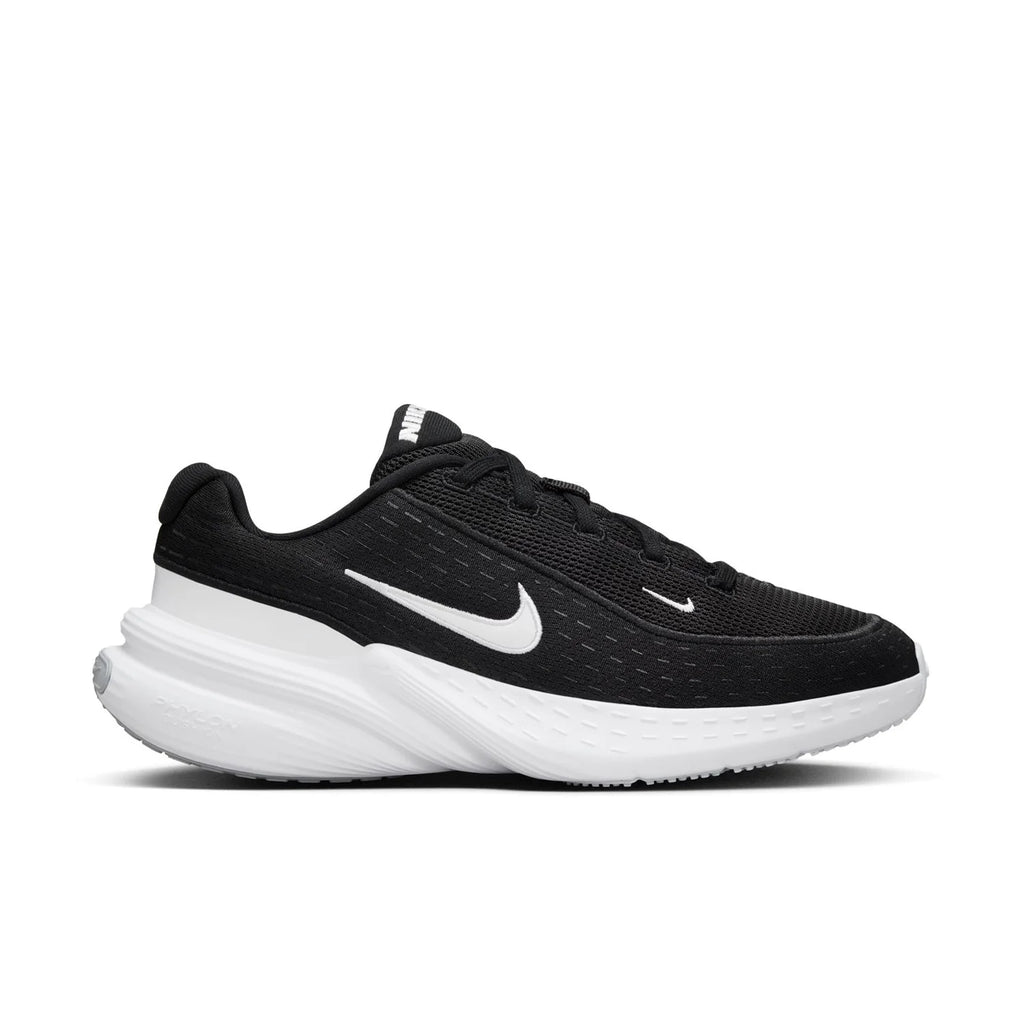 Nike Black and White Chunky Sneakers