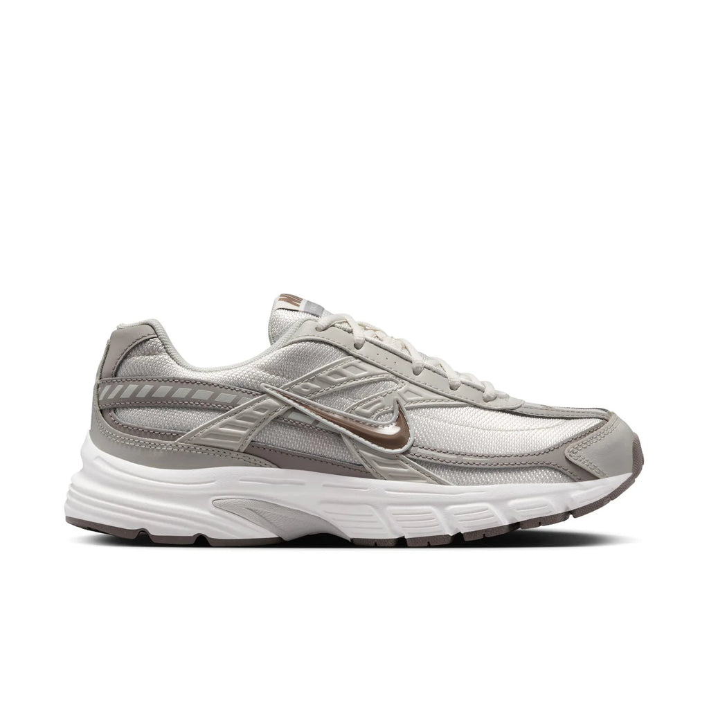 Nike Initiator White and Gray Sneakers