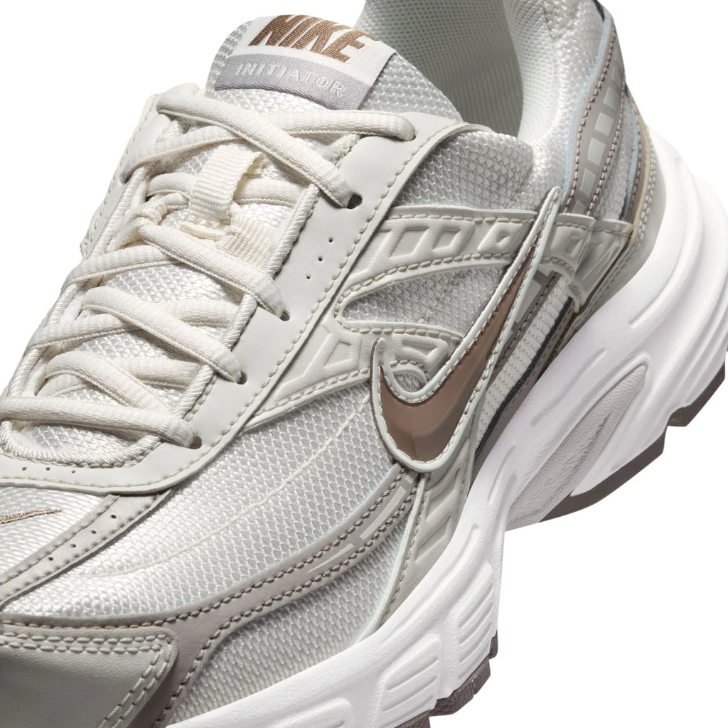 Nike Initiator White and Gray Sneakers