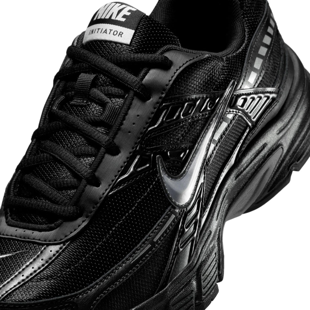 Nike Initiator Black and Silver Sneakers