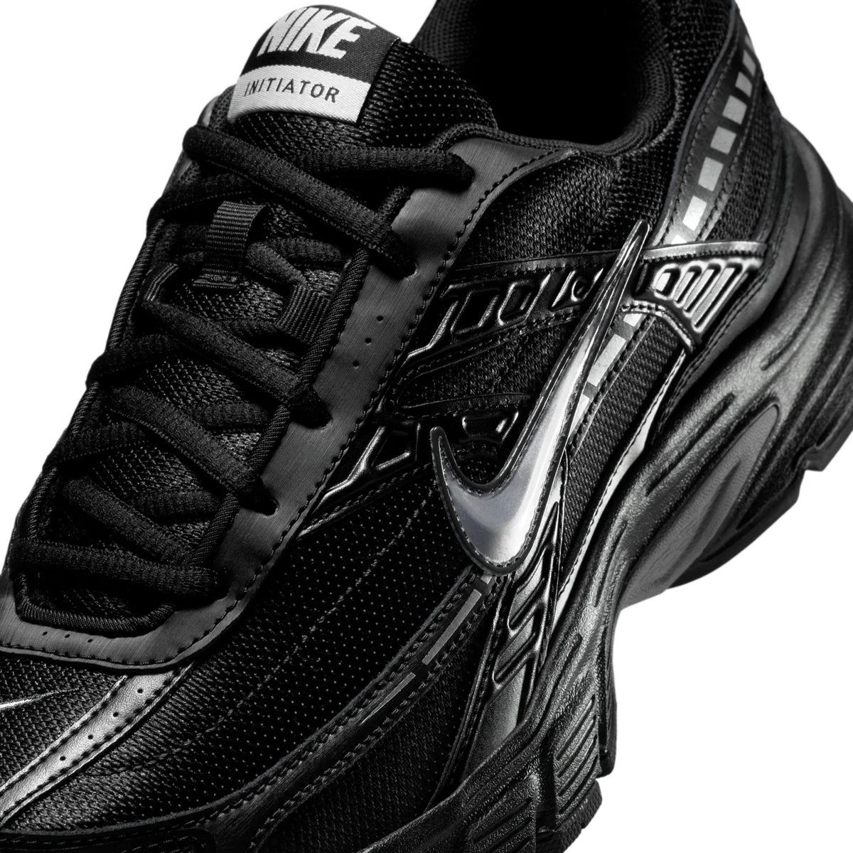Nike Initiator Black and Silver Sneakers