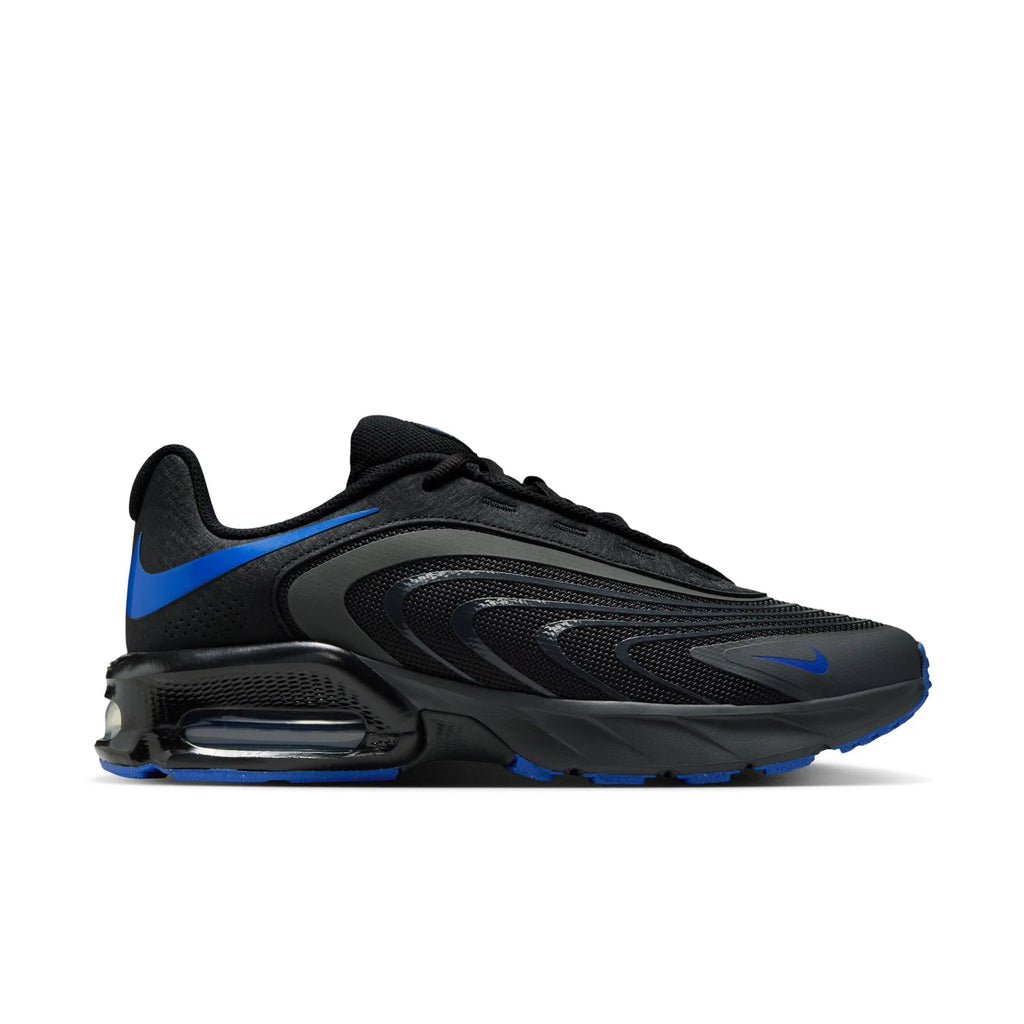 Nike Air Max Black Sneakers with Blue Accents