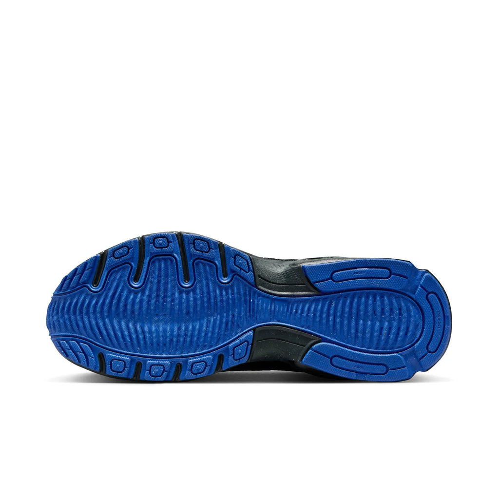 Nike Air Max Black Sneakers with Blue Accents