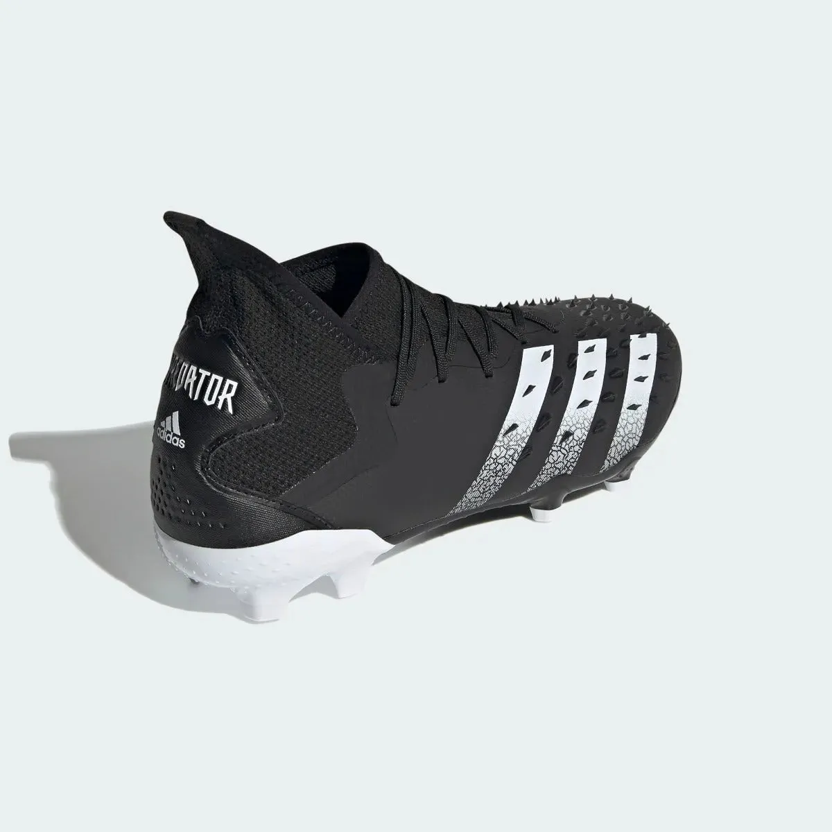 Adidas Predator Freak .2 FG - Black-White