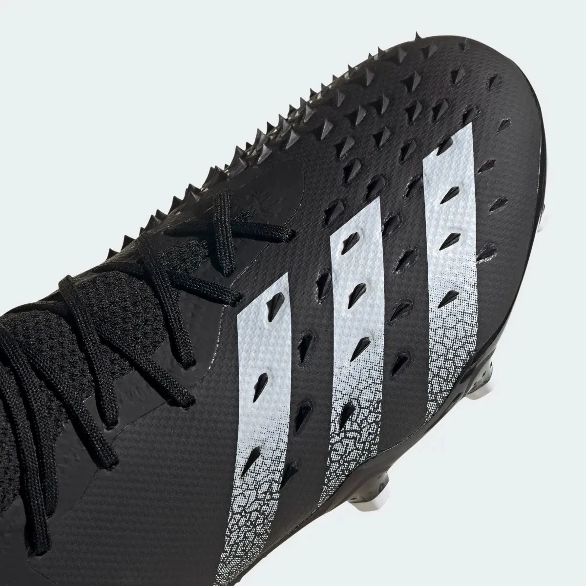 Adidas Predator Freak .2 FG - Black-White