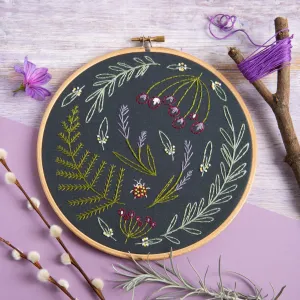 Black Wildwood Embroidery Kit