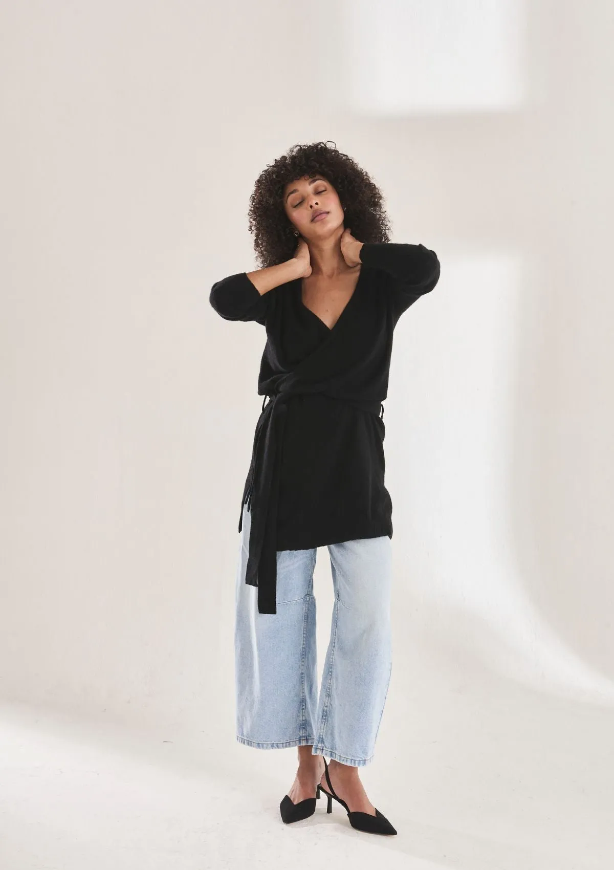 Cashmere Wrap Cardigan in Black