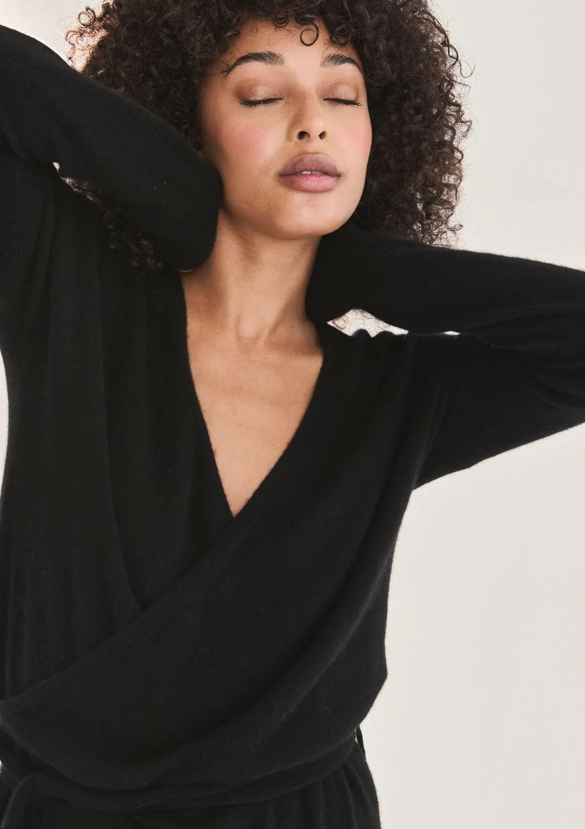 Cashmere Wrap Cardigan in Black