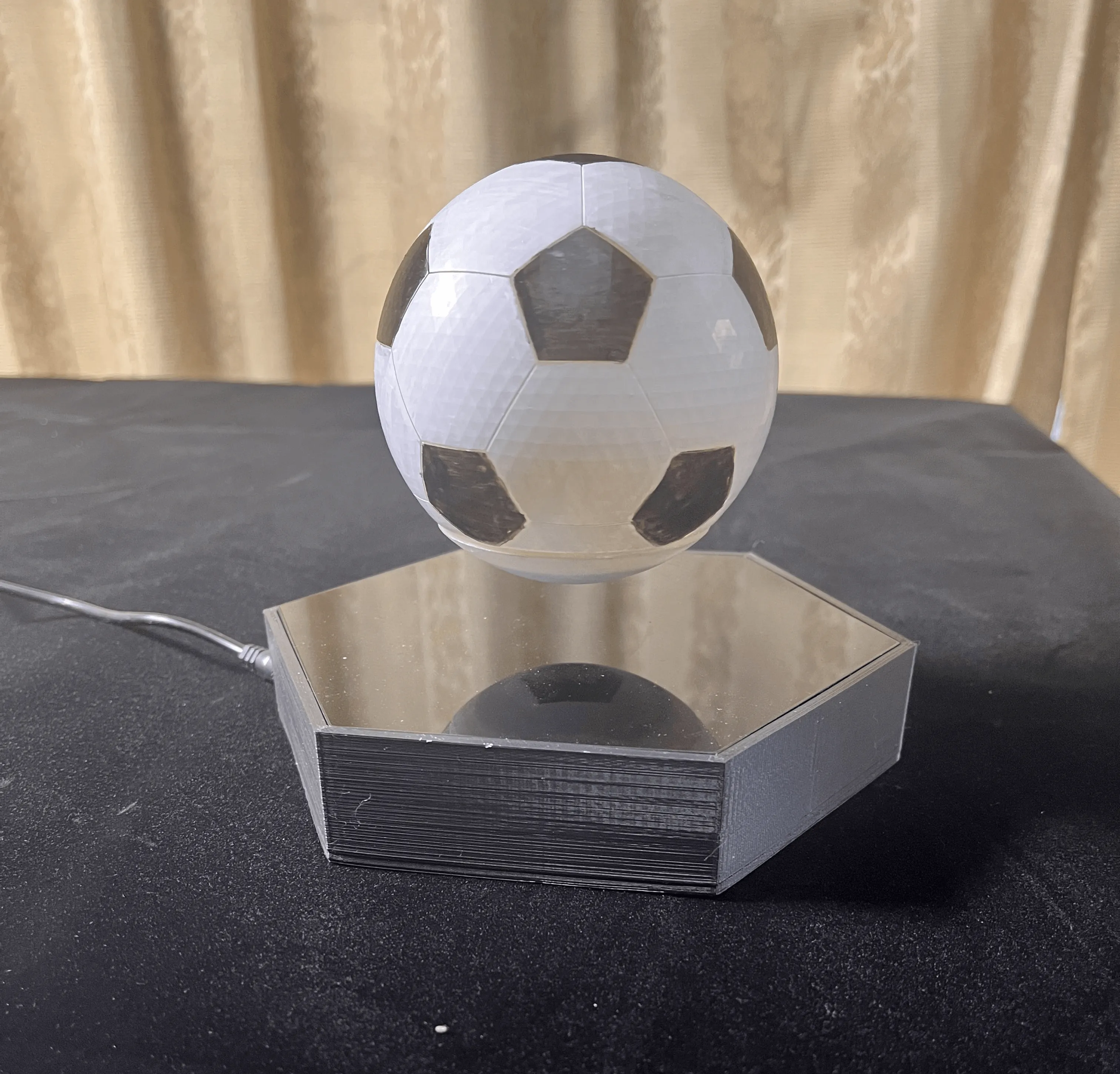 Novelty Desktop Ornaments - Desk Decor - Unique Desktop Decorations - Floating Handmade Soccer Ball - Unique Floating Decorative Soccer Ball with Magnetic Levitation Technology