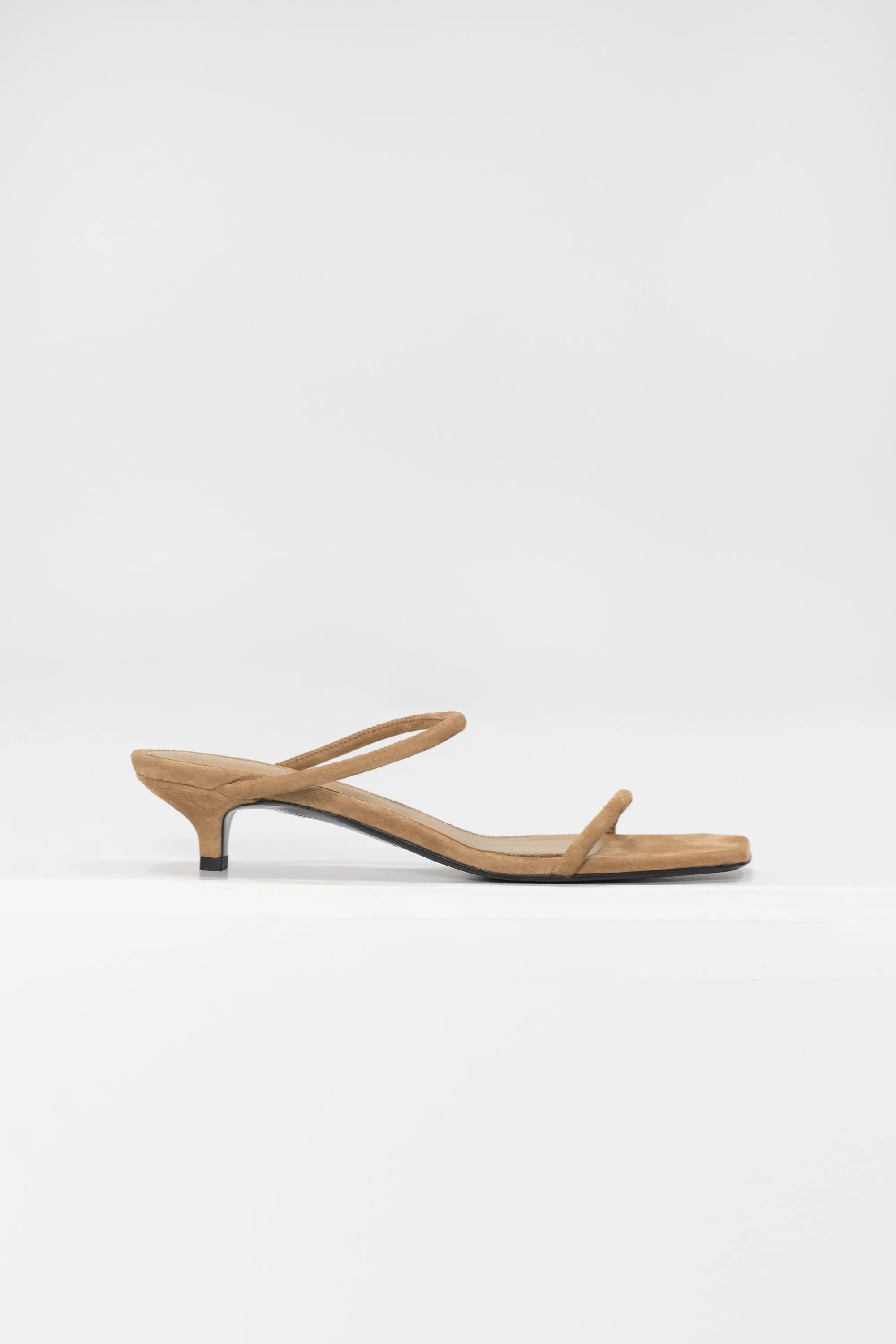 The Minimalist Sandal, Caramel