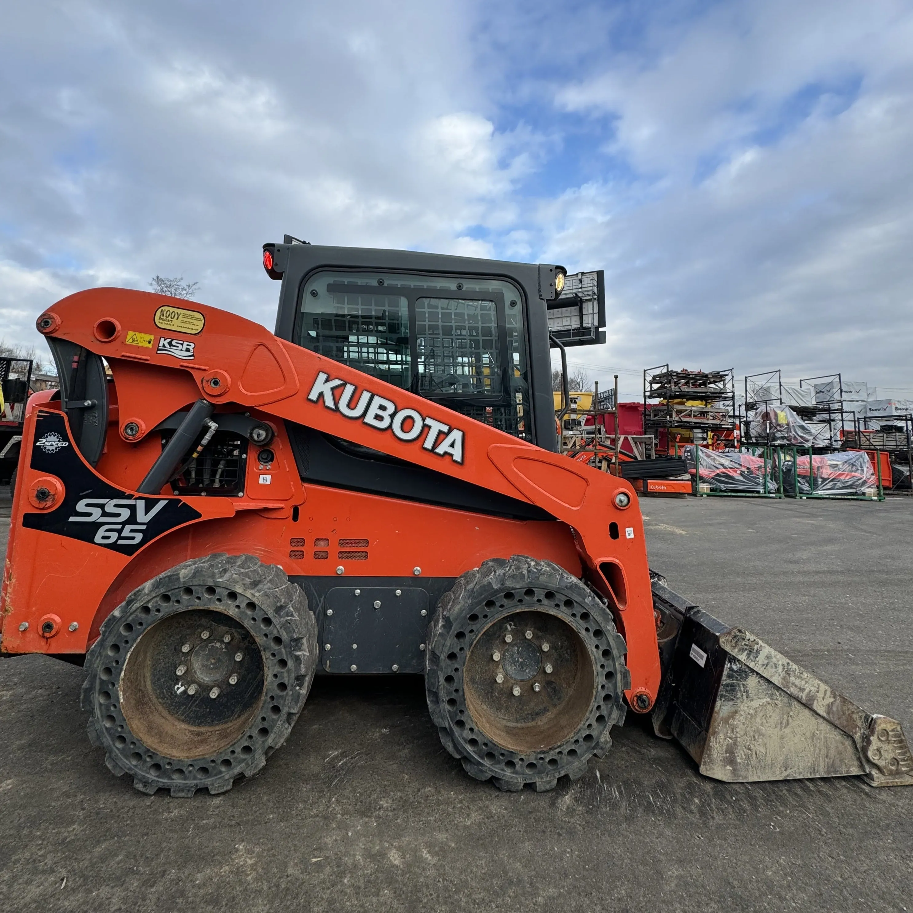 Used 2021 Kubota SSV65P Skid Steer